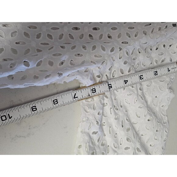 Susan Graver eyelet floral Button Down blouse size Medium White - Picture 5 of 7